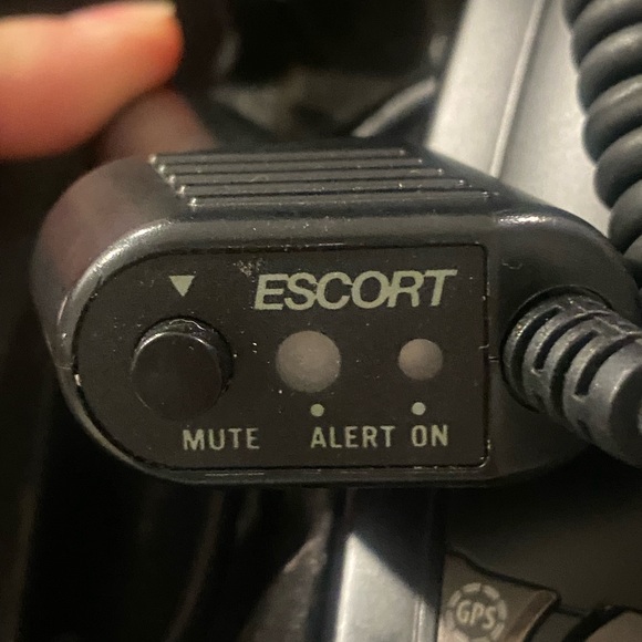 Passport Escort 9500ix Black Radar Detector - Picture 2 of 6